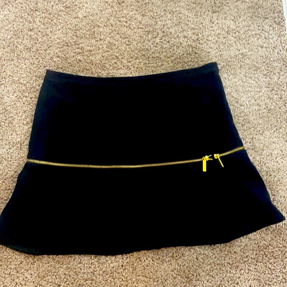Michael Kors Mini Skirt - Picture 1 of 3